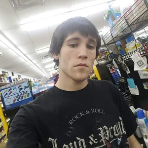 Meet your Posher, Logan